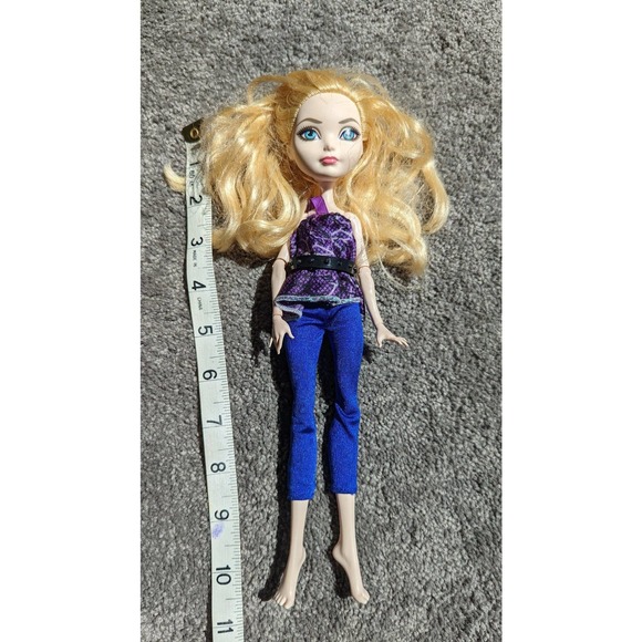 Mattel Ever After High Doll Blond Hair Blue Eyes - Picture 8 of 8